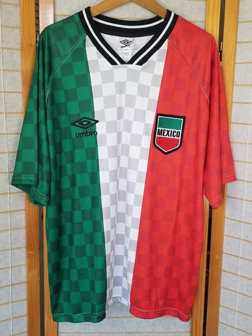 UMBRO Mexico Nations Fan Soccer Jersey Football NWT Size Large